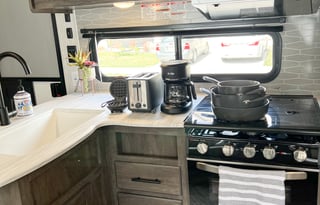 2022 Forest River RV Wildwood X-Lite T273QBXL