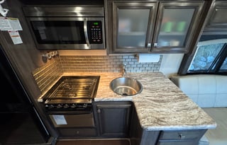 2019 Fleetwood RV Flair 29M