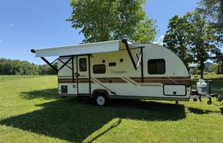 Lil Red Vintage Cruiser RV