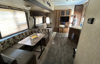 Bunkhouse 9 person sleeper fifth wheel