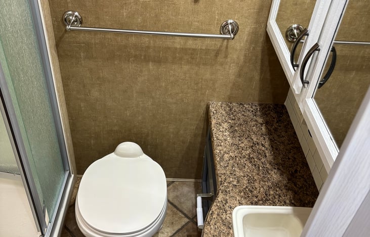 I stand, shower and sit in here at 6'
(towels available upon request)