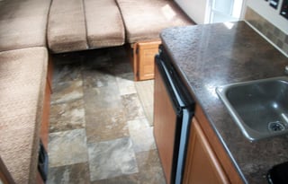 Jayco Flight 184BH with optional Boat tour