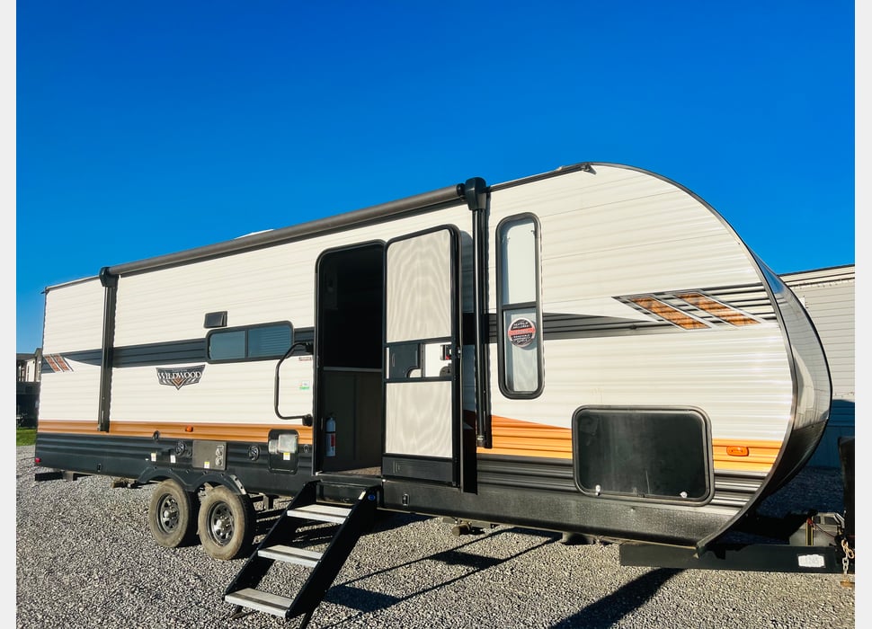 Travel Trailer rentals in Mead