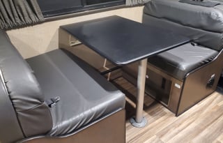 2019 Thor Motor Coach Four Winds 28A with solar