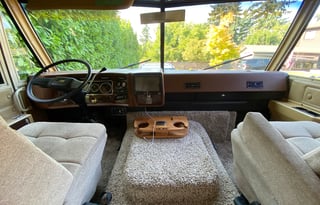 1984 Winnebago chieftain 23