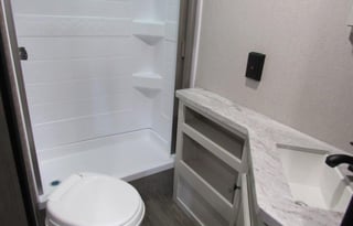 2021 Starcraft Autumn Ridge 26BHS