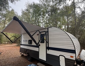 Gulf Stream RV enlighten 18BH