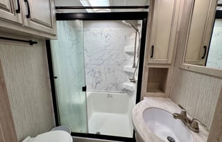 The Sandpiper Suite | 2 Full Baths & Bunkhouse