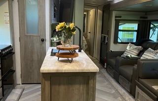 PaRV At The Palace Rental