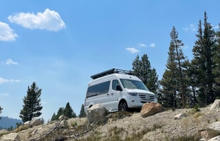 Mercedes Sprinter 4x4 - Solar/Generator