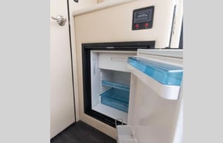 The Land-Jet: Fly First-Class in More Than a Limo