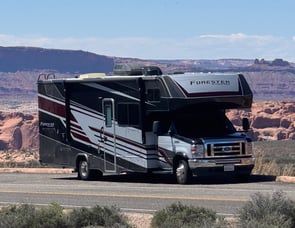 Forest River RV Forester Classic 3271S Ford