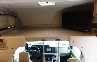 2021 Thor Motor Coach Magnitude GA22