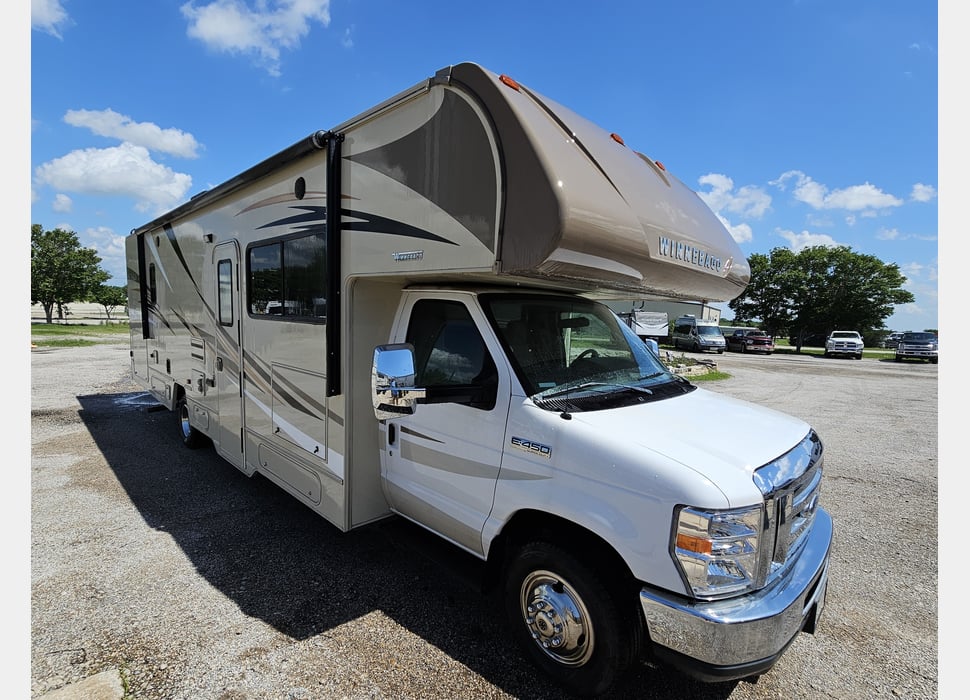 Class C Motor Home rentals in Dallas