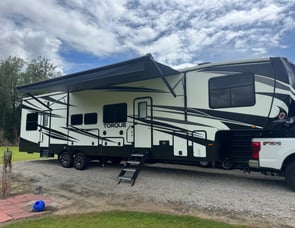 Heartland Torque TQ 371