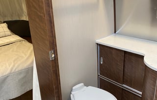 Glamping in the DMV-'22 Airstream Globetrotter