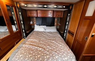 2015 Fleetwood RV Excursion 35B Tripper