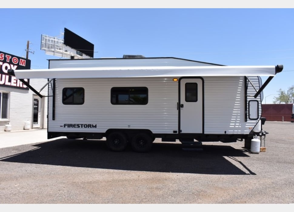 Travel Trailer rentals in Oxnard