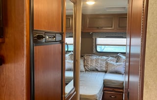 2016 Thor Axis 24.1 - FUN and EASIER to drive!