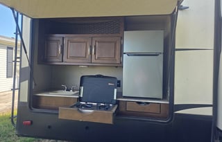 Reflection bunkhouse model