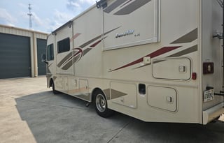 2016 Winnebago Sunstar HAL 1790