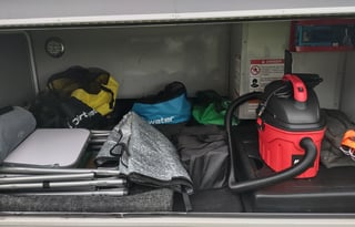 S.U.M.P.Vee v8  24' Class C small but spacious