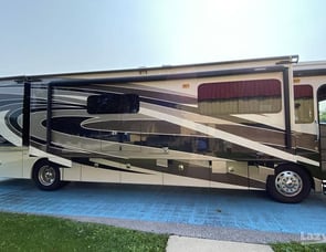Holiday Rambler Navigator 38F