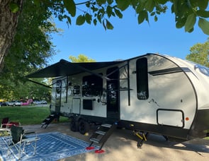 Forest River RV Cherokee Black Label 274BRBBL