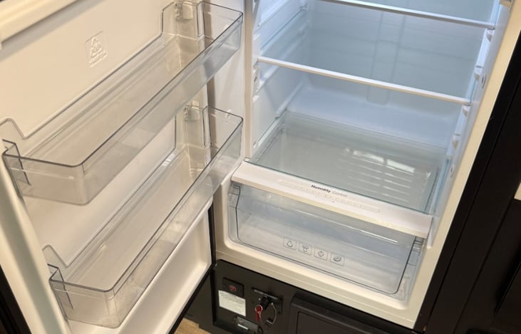 Fridge