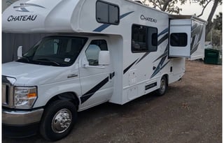 2025 Thor Chateau 22Z - Spacious Class C RV-GLG02