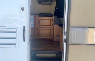 C Class "Stella" Pet & Kid Friendly, Easy drive