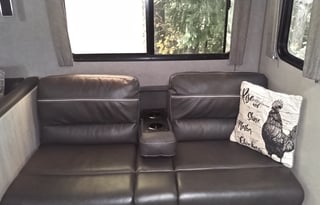 2022 Coachmen Catalina Legacy Edition