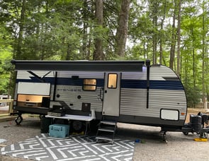 Prime Time RV Avenger 24BHS