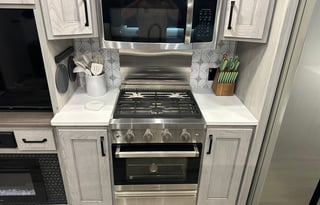 Montana High Country:  Luxury  2 Private bedrooms!