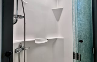 Luxury Personified: The Holiday Rambler