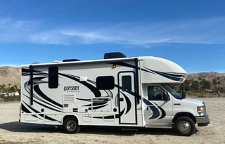 2020  Entegra Odyssey  SOLAR/Power Bank/Inverter