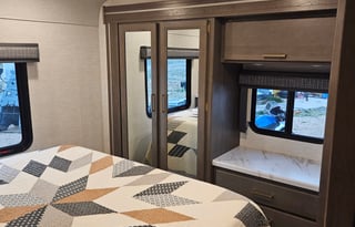 2024 "Thor" Motor Coach Chateau 31EV Bunkhouse