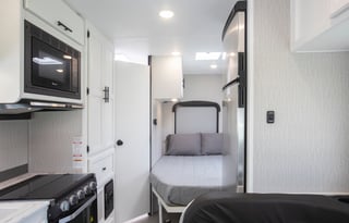 Pet Friendly Brand New 24ft class C with 150 miles free per day