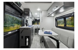2023 Thor Motor Coach Twist 21JB