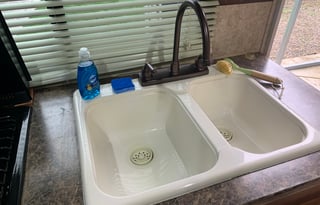 YOUR CHARIOT AWAITS! 2015 Forest River Surveyor