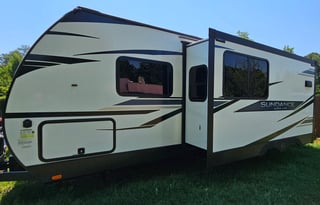 Cotter's Camper - Pet Friendly!