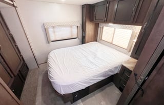 2020 Forest River Coachmen Freelander 31BH BMN1245