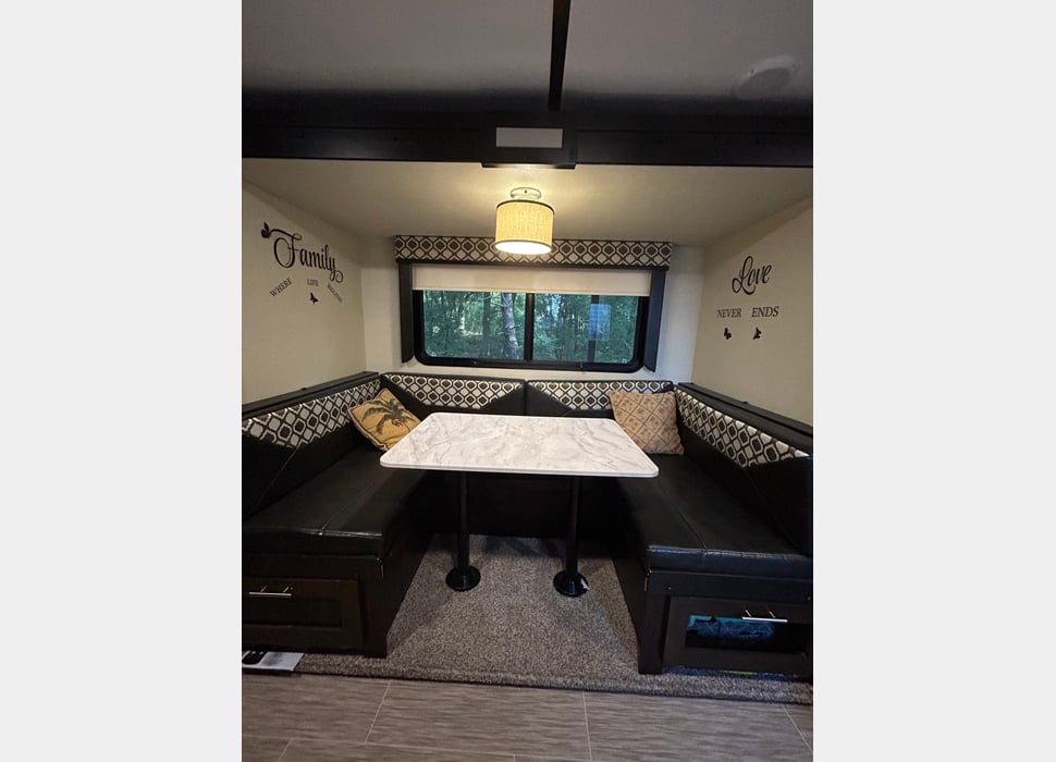Travel Trailer rentals in Salado