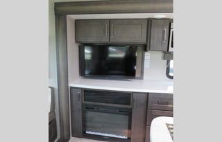 The Luxe - 2022 Grand Design Reflection 31MB