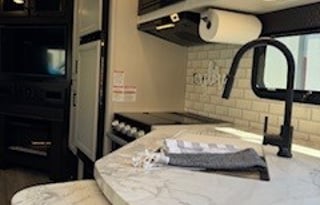 LAKE LIFE - 2022 Jayco Trailer - DELIVERY ONLY