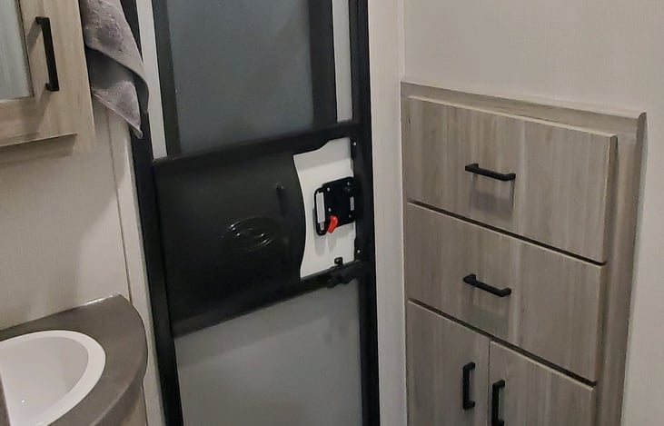 Half bath and dedicated 2nd entry