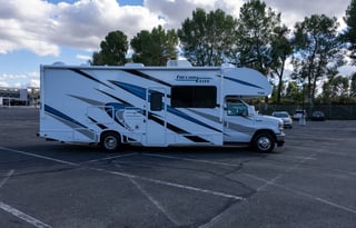 2023 Thor Motor Coach Freedom Elite 27 FE