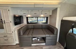 (Unit 17) 2023 Jayco Redhawk 24B