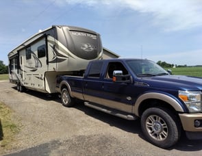 Jayco North Point 377RLBH