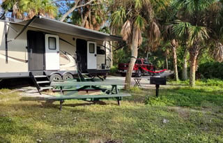 2020 Rockwood Ultra Lite 2608BS - Camp in Luxury!